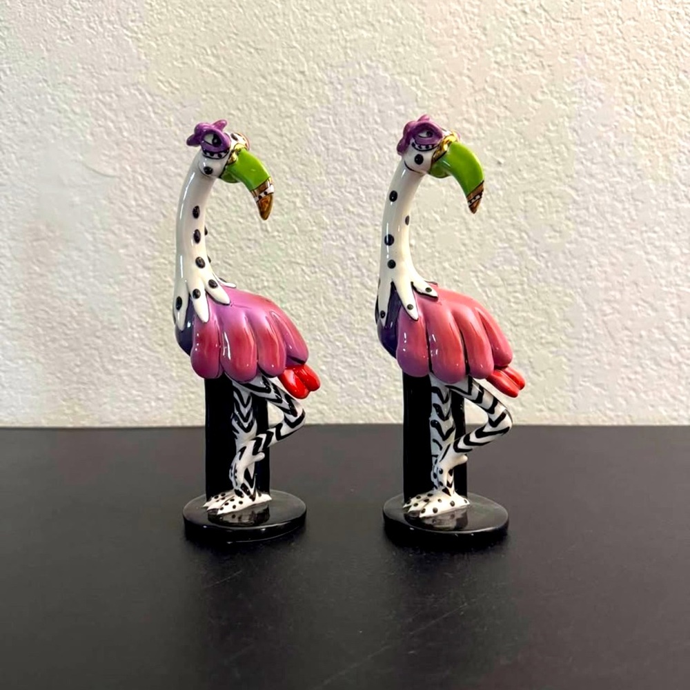Cristi Bird Salt and Pepper Shakers, SWAK Lynda Corneille, Collectibles 2004